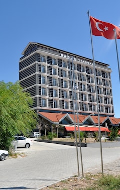 Hotelli Hotel Dadak Thermal Spa & Wellness (Nevsehir, Turkki)