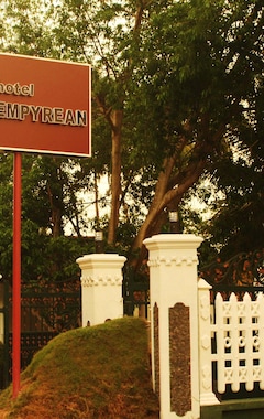 Hotel Empyrean (Negombo, Sri Lanka)