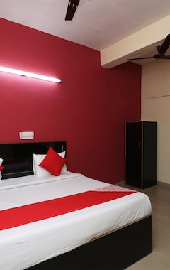 Hotel OYO 26782 Mehak Palace (Noida, Indien)