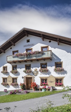 Hotelli Pension Der Steinbock - Das 300 Jahre Alte Bauernhaus - Tirol (St. Anton am Arlberg, Itävalta)