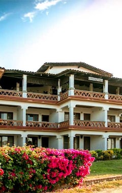 Hotel Arcoiris (Puerto Escondido, Mexico)