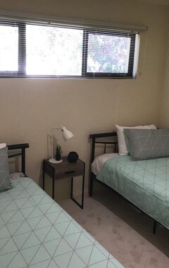 Casa/apartamento entero 4x3 Townhouse In Rivervale (Perth, Australia)