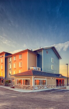 Hotel Days Inn And Suites by Wyndham Lindsay (Lindsay, Canadá)