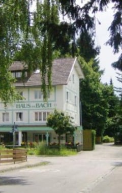 Hotelli Haus am Bach (Bad Woerishofen, Saksa)