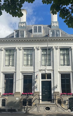 Hotelli Logies Aan De Dam (Middelburg, Hollanti)