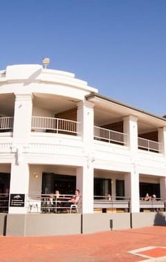 Cottesloe Beach Hotel (Perth, Australia)