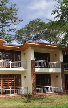 Hotelli Hunters Lodge (Ol Tukai, Kenia)