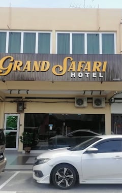 Oyo 90369 Safari Hotel Lumut (Lumut, Malaysia)