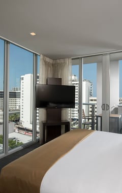 Hotelli Berkeley Shore Hotel (Miami Beach, Amerikan Yhdysvallat)