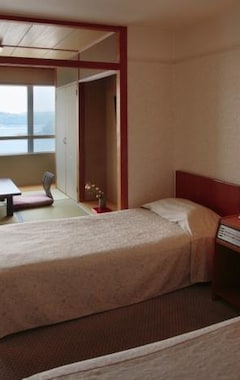 Ryokan Hotel Hirado Kaijyo (Hirado, Japan)