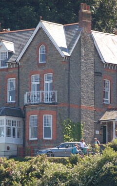 Hotelli Highcliffe House (Lynton, Iso-Britannia)