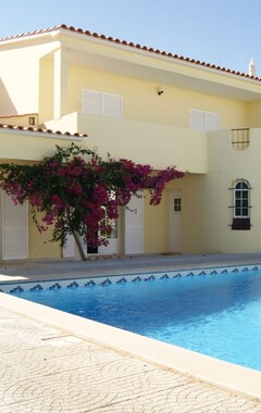 Hele huset/lejligheden Qualité Villa De Luxe, Avec Jardin Et Piscine Privatif, Proche Plage. Climatisé (Olhos de Agua, Portugal)