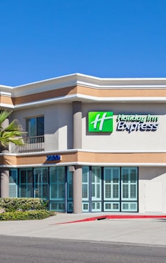 Hotelli Holiday Inn Express Newport Beach, An Ihg Hotel (Newport Beach, Amerikan Yhdysvallat)