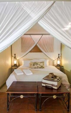 Hotel Nguni Lodge (Victoria Falls, Zimbabwe)