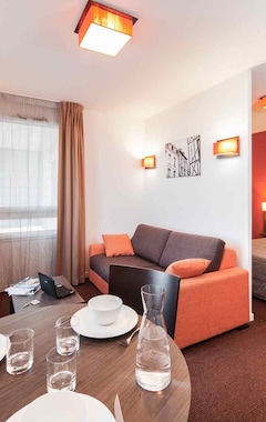 Serviced apartment Aparthotel Adagio Access Poitiers (Poitiers, France)