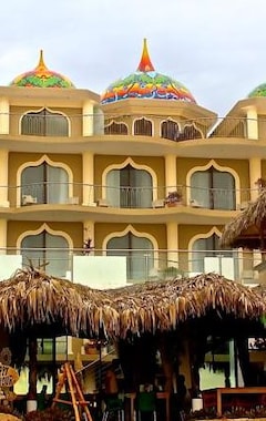 Hotel Dharma Beach (Montañita, Ecuador)