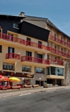 Hotelli L'Orée du Bois (Font-Romeu-Odeillo-Via, Ranska)