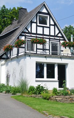 Pensión Haus am Walde (Schmallenberg, Alemania)
