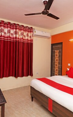Hotel OYO 28366 Mahi Residency (Delhi, India)