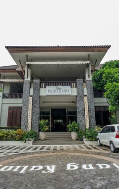 Hotel OYO 282 Putri Utari Guest House (Malang, Indonesien)