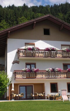 Hotelli Landhaus Sorli (Bodensdorf, Itävalta)