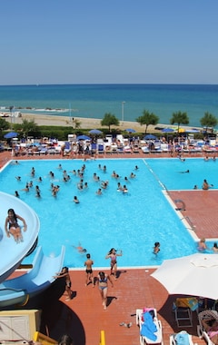 Resort Villaggio Hotel Club Calanovellamare (Piraino, Italien)
