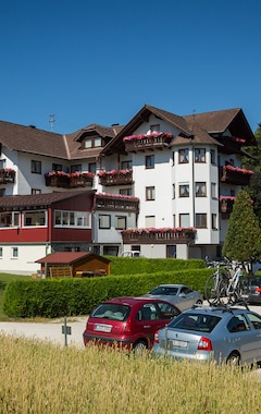Hotel Alpenblick Attersee-Seiringer KG (Attersee, Østrig)