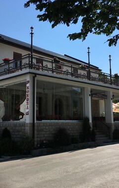 Hotel Bnb Njeguska Sijela (Podgorica, Montenegro)