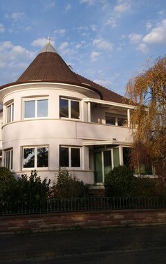 Koko talo/asunto La Tour de l'Ill (Strasbourg, Ranska)