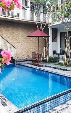 Koko talo/asunto Dewi Villa (Seminyak, Indonesia)