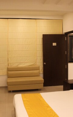 JK Rooms 102 Loharkar Family Hotel (Nagpur, Indien)