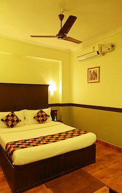 Hotel Palace Tower (Thrissur, India)