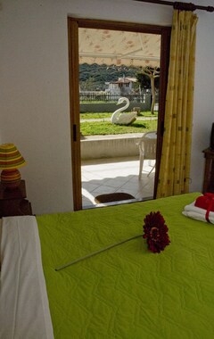 Hotel Stork Apartments (Vivari, Grecia)