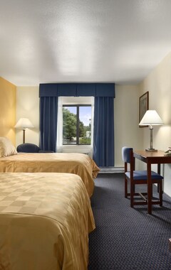 Hotel Baymont by Wyndham Waukesha (Waukesha, USA)