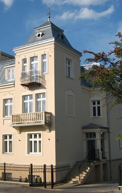 Hotel Villa Neve (Ustrzyki Dolne, Polen)