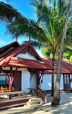 Hotel First Bungalow Beach Resort (Bophut, Thailand)