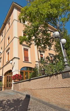 Hotel Alla Rocca (Bazzano, Italien)