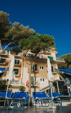 Hotel Arc En Ciel (Diano Marina, Italia)