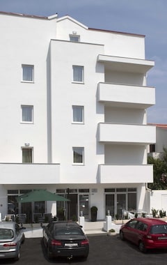 Boutique Hotel Intermezzo - Pag Centre (Pag, Kroatien)