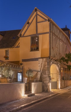 Hotel Aux Vieux Remparts, The Originals Relais (Provins, Frankrig)