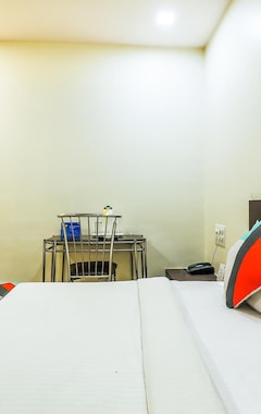 Hotel FabExpress Adore Inn Andheri East (Bombay, India)