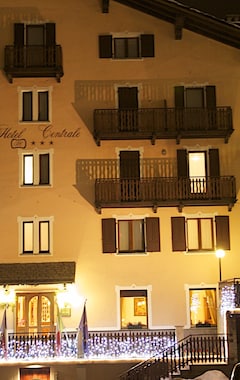 Hotelli Centrale (Courmayeur, Italia)