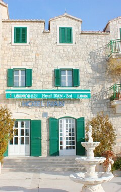 Hotel Ivan (Bol, Croacia)