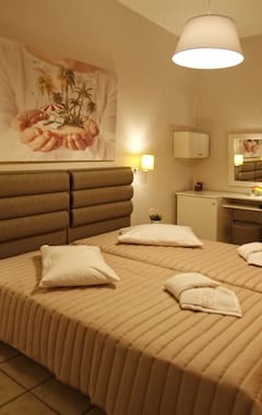 Hotelli Paradise Rooms (Hermoupolis, Kreikka)