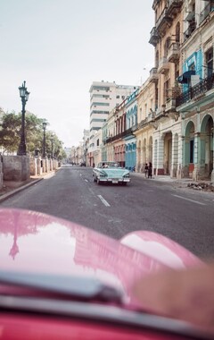 Hotel Estancia Bohemia (Havana, Cuba)