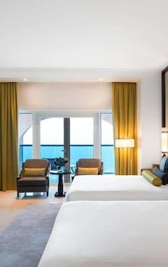 Hotel Fairmont Marina Abu Dhabi (Abu Dabi, Emiratos Árabes Unidos)
