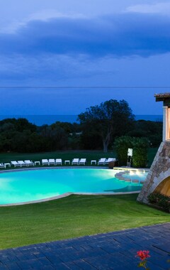 Hotel Due Lune Puntaldia Resort & Golf (San Teodoro, Italien)