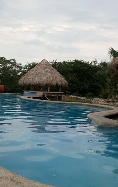 Hotel Jardines Del Paraiso (San Rafael del Sur, Nicaragua)