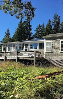 Casa/apartamento entero Oceanfront Cottage In Downeast Maine With Solar Power: Two Jetties Cottage (Milbridge, EE. UU.)