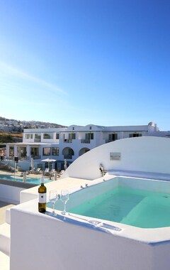 Astro Palace Hotel & Suites (Fira, Greece)
